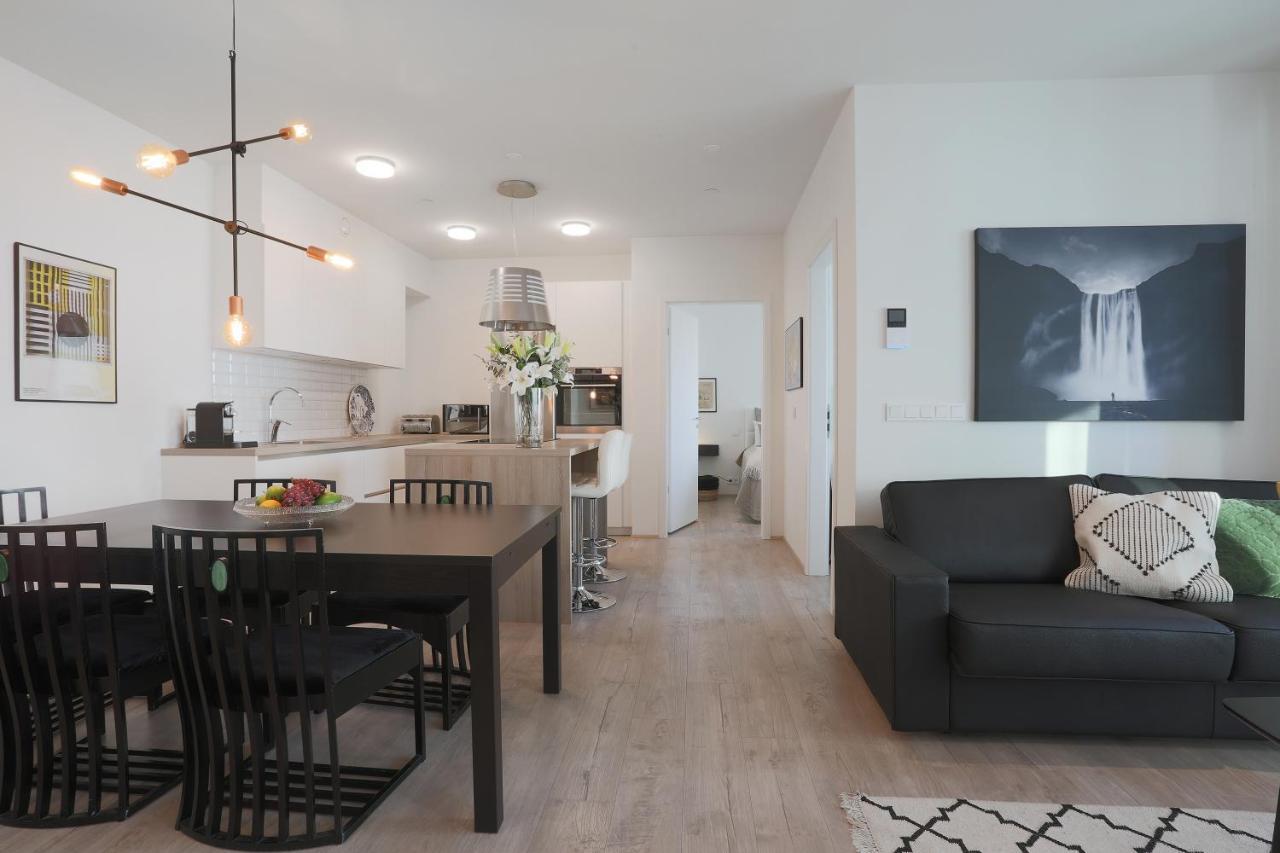 Salka Suites Luxury Apartment 2Br, 2 Bathrooms Reykjavik Exterior photo